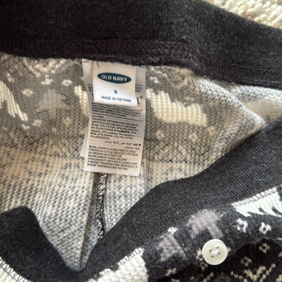 Old Navy polar bear print pajama pants size S small thermal holiday Christmas - Picture 3 of 10